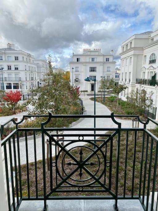 Suite Cartier Near Disneyland Paris Serris Exteriér fotografie