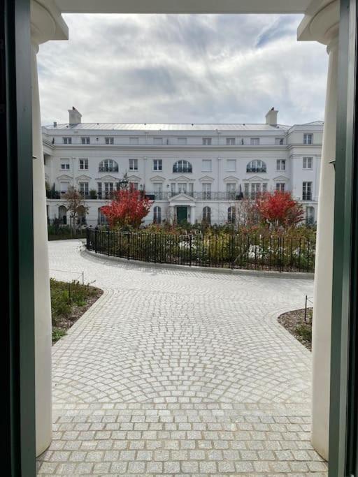 Suite Cartier Near Disneyland Paris Serris Exteriér fotografie